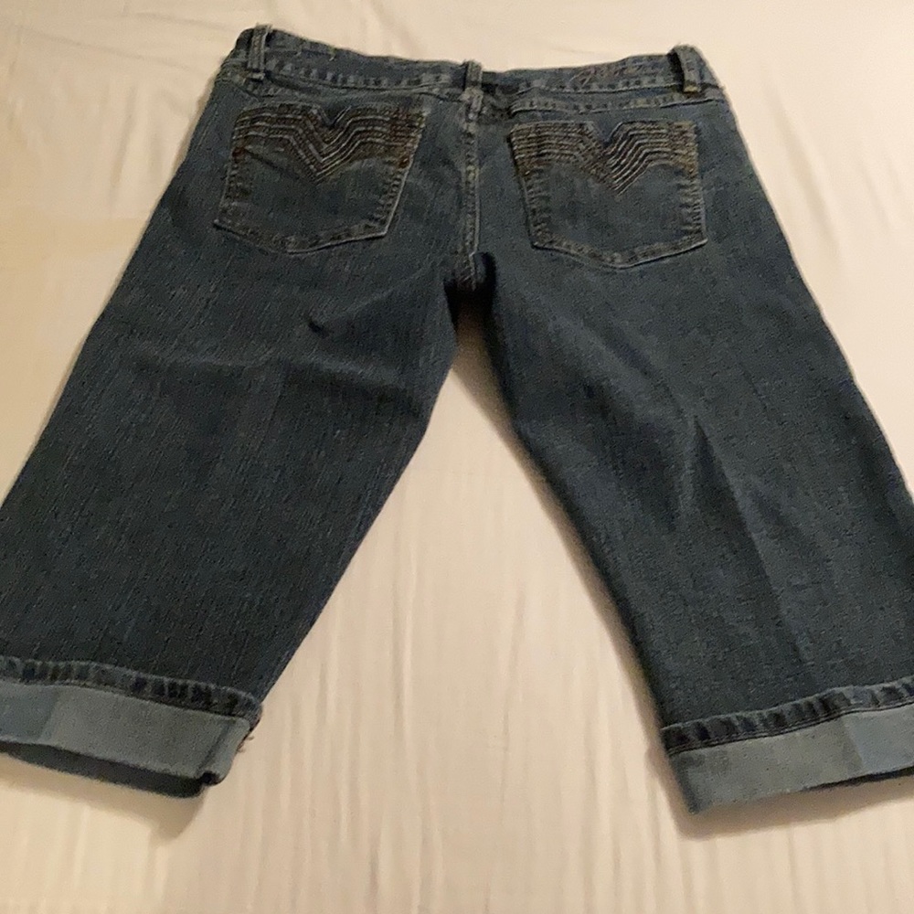 Vintage flavour brand denim capris. Size 14P